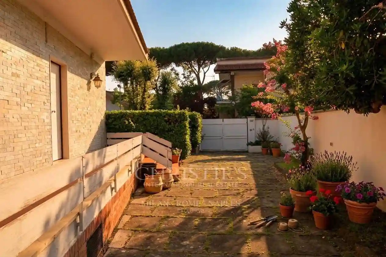 Villa - foto 2