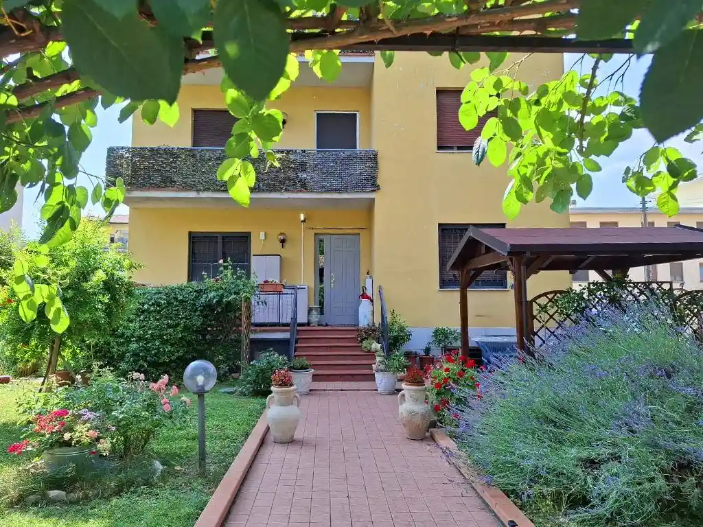 Appartamento in vendita a Parma