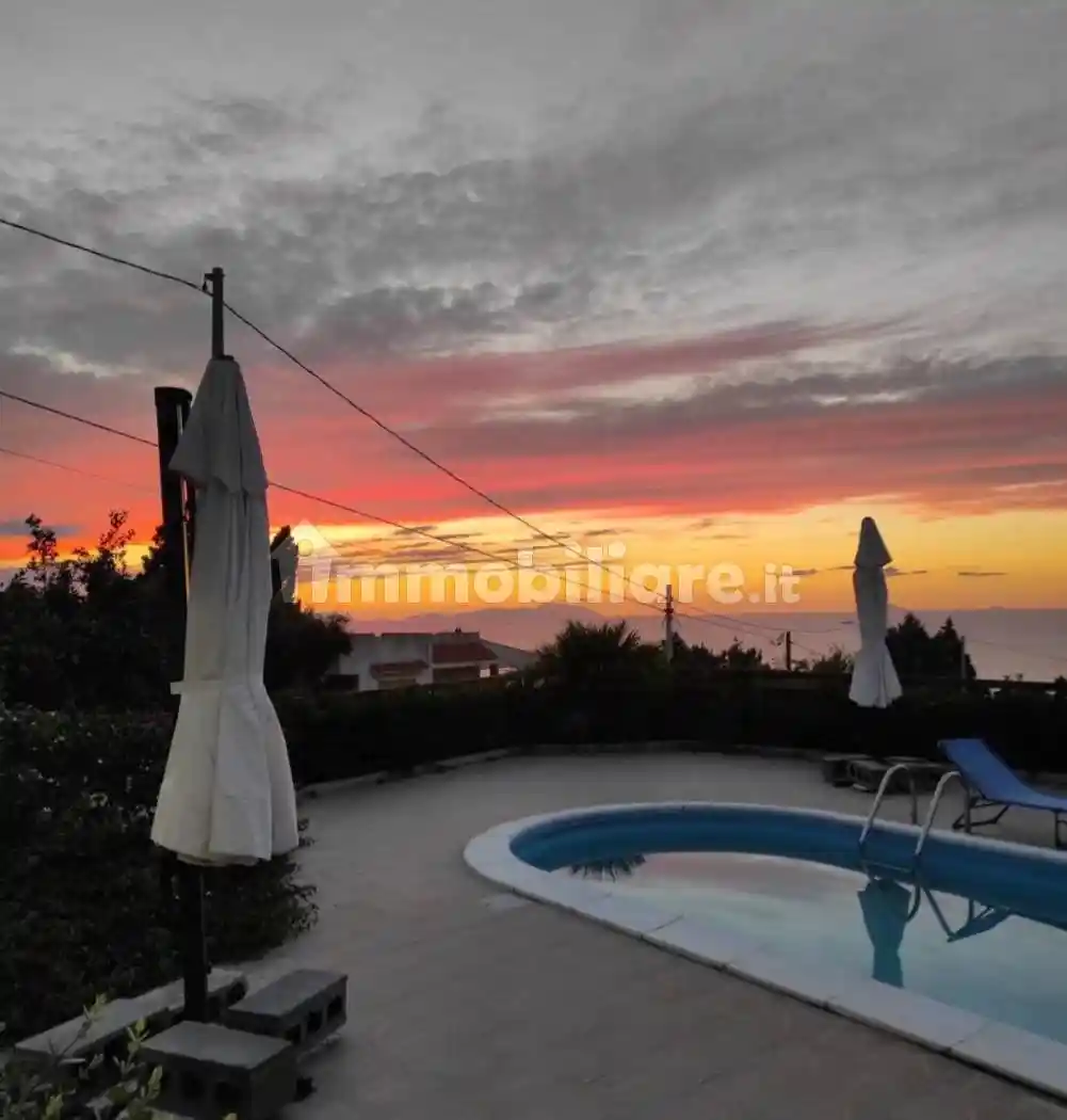 Villa in vendita a Messina