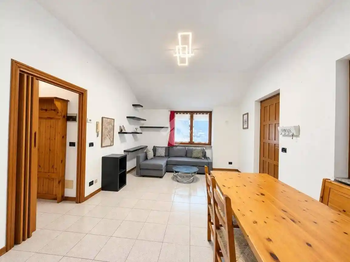 Appartamento in affitto a Vervio