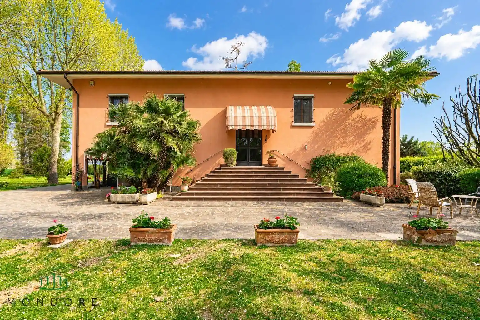 Villa in vendita a Castenaso