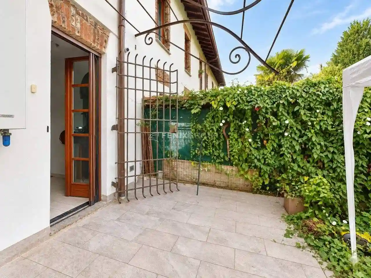 Villa - foto 2
