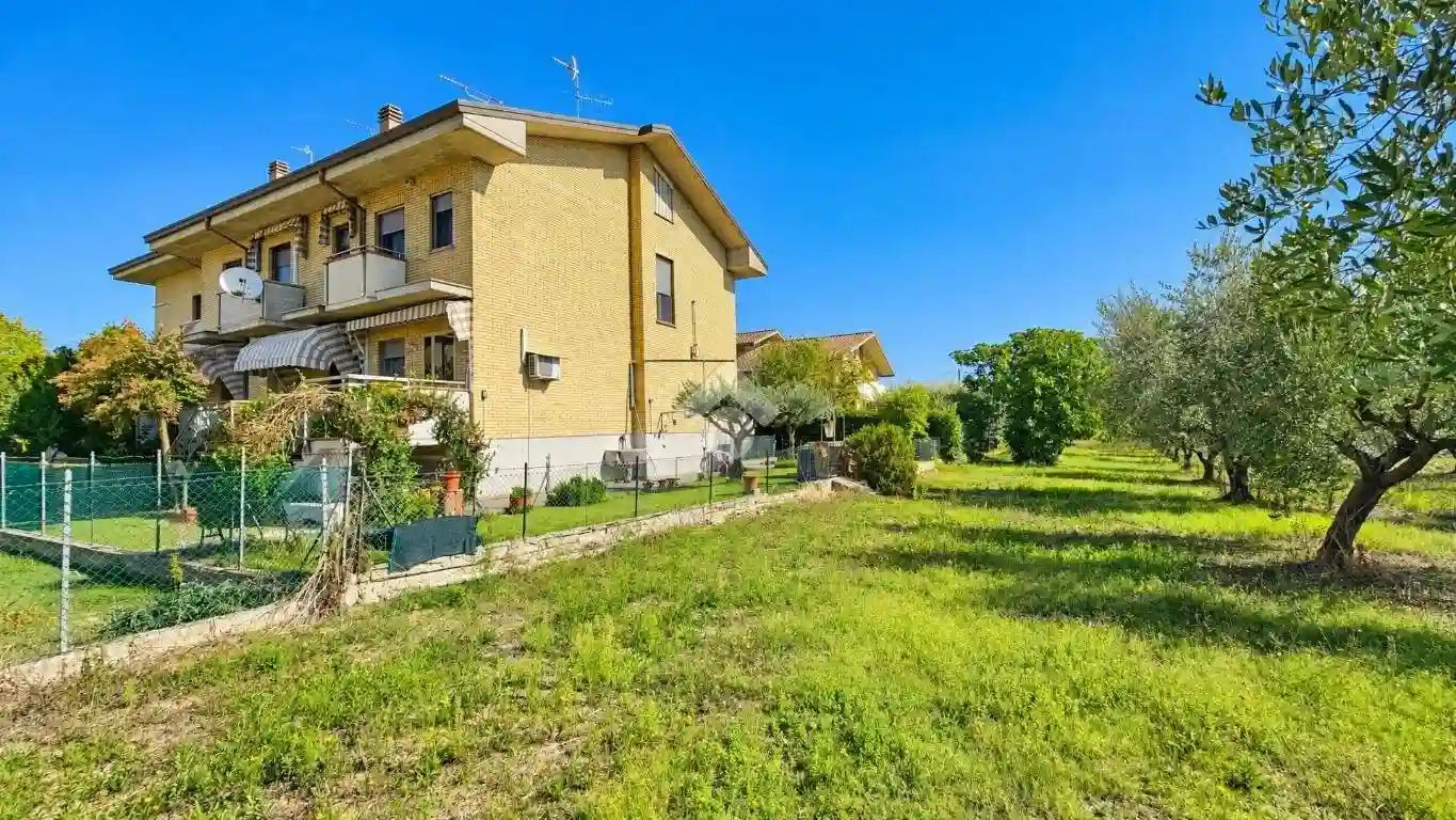 Villetta a schiera - foto 4
