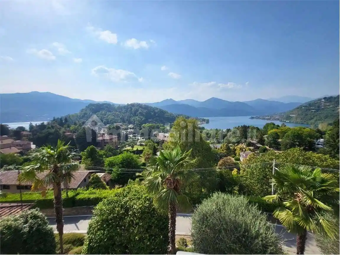 Villa in vendita a Orta San Giulio