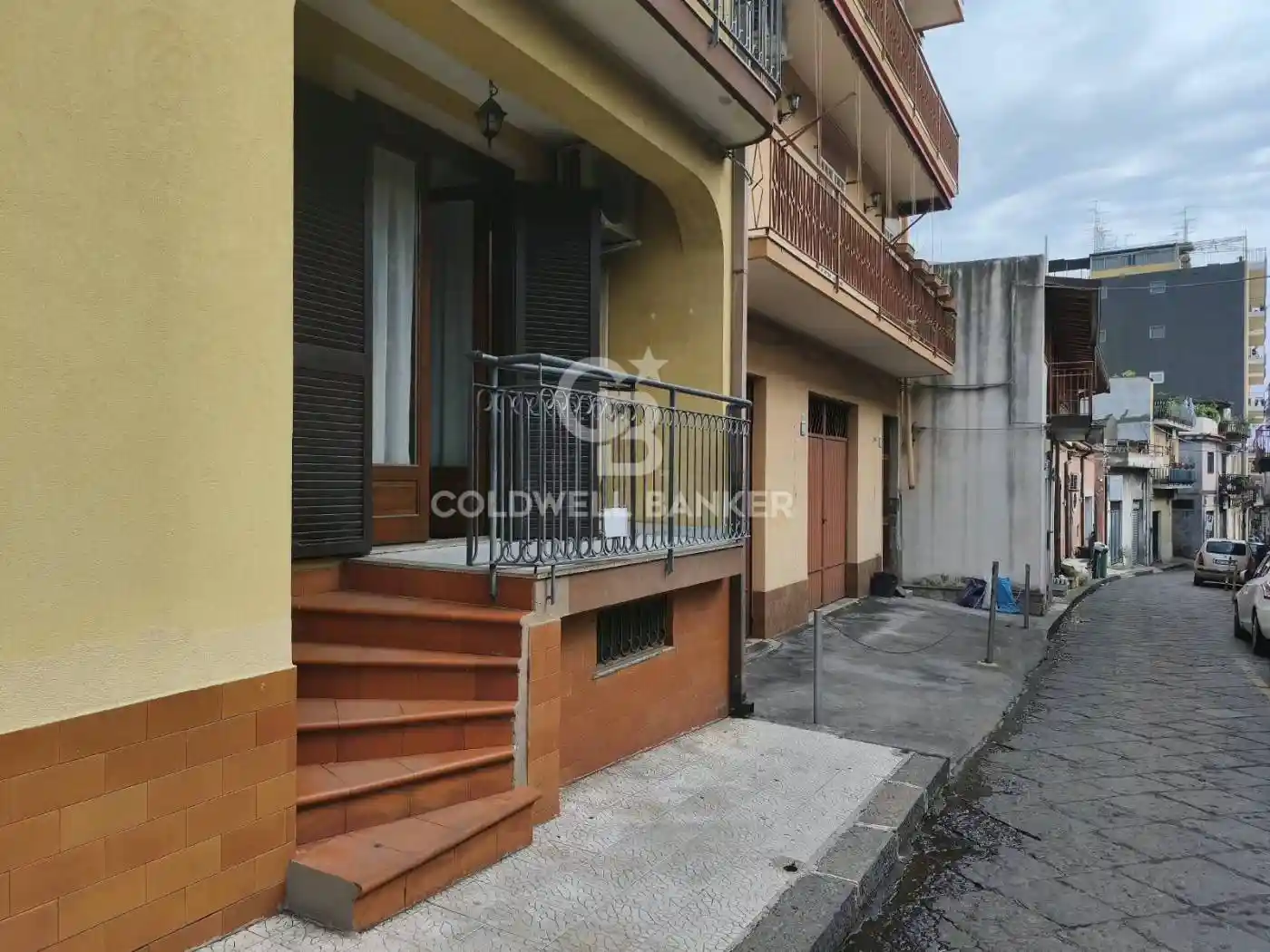 Appartamento in vendita a Aci Catena