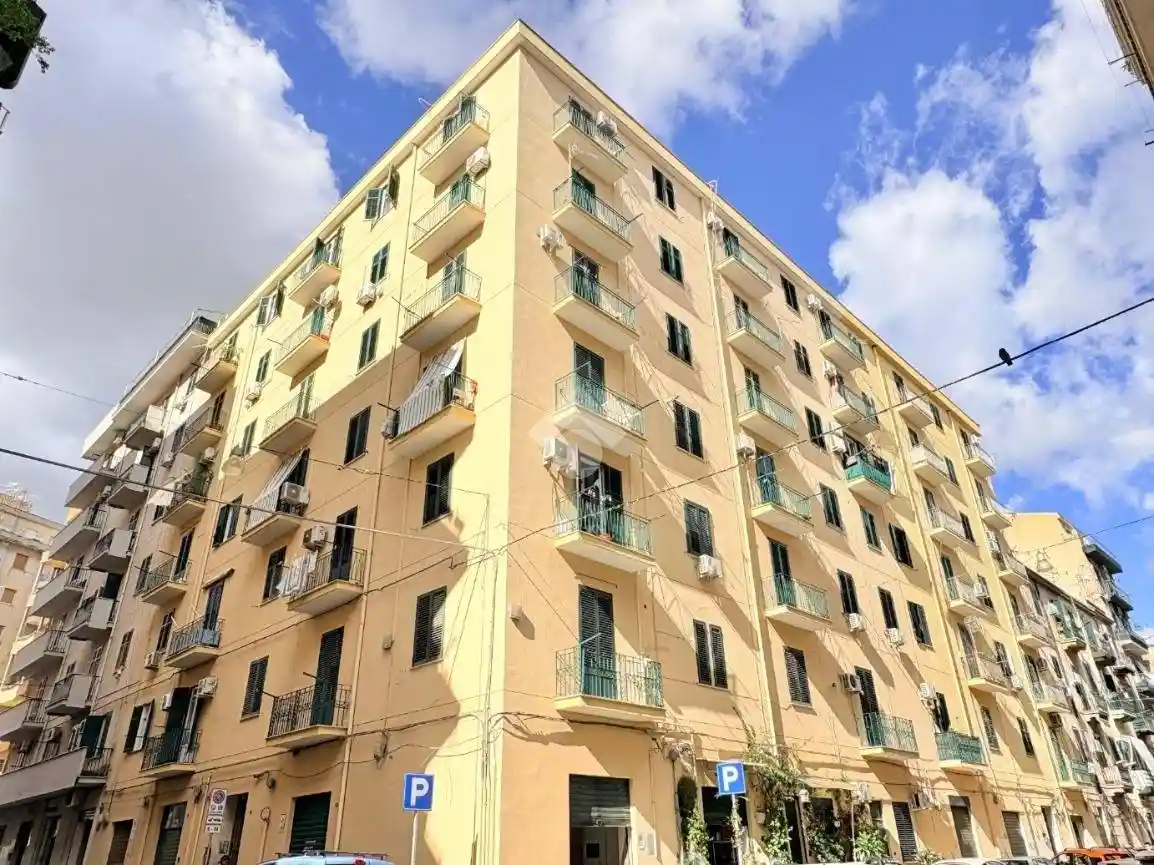 Appartamento in vendita a Palermo