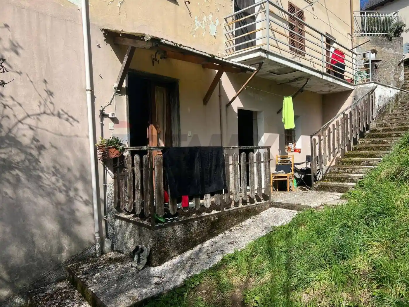 Appartamento in vendita a Varese Ligure