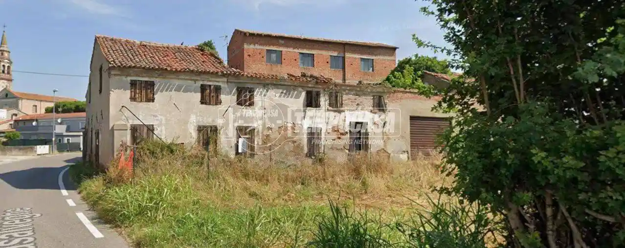 Rustico - Casale in vendita a Rovigo