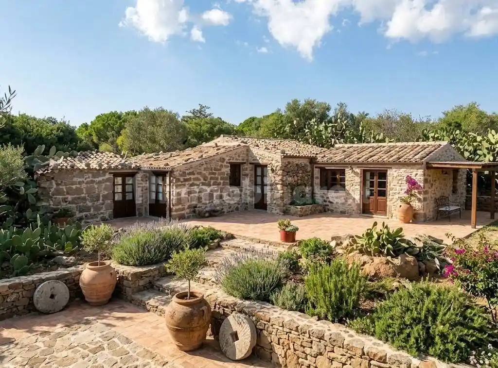 Rustico - Casale in vendita a Ustica
