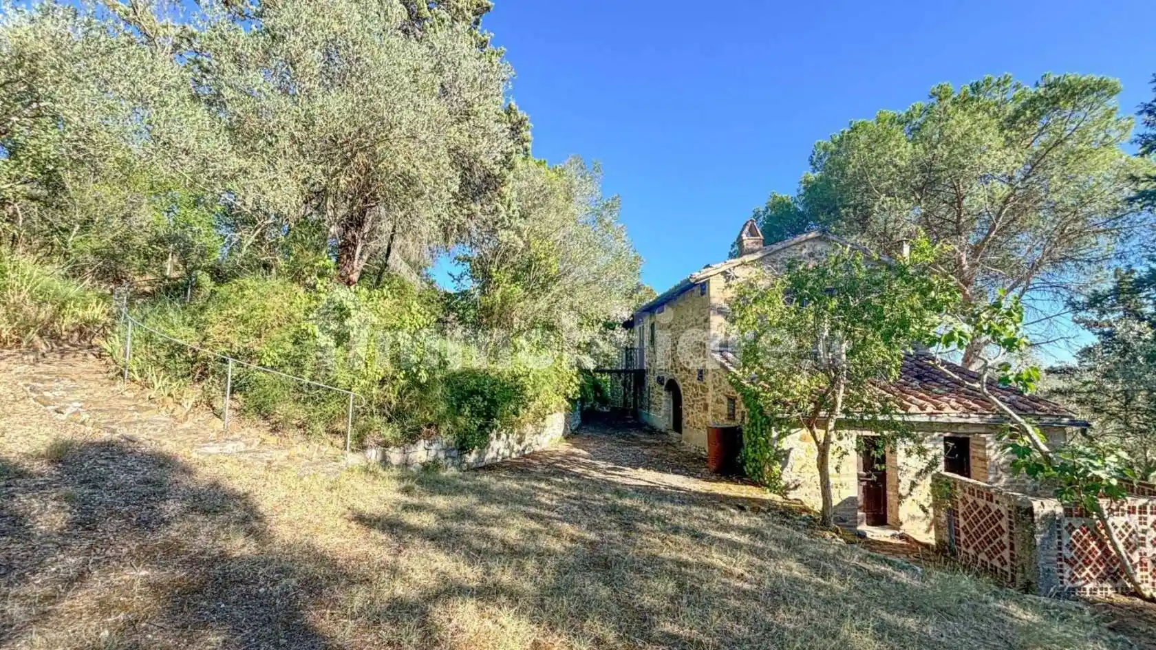 Rustico - Casale in vendita a Magione