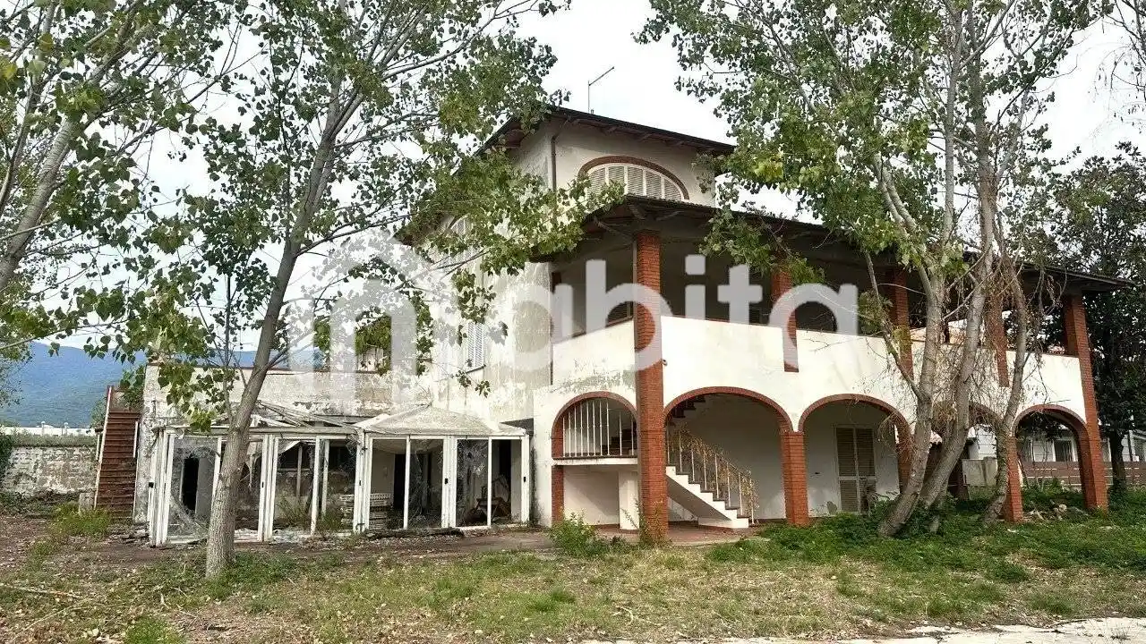 Villa in vendita a Terranuova Bracciolini