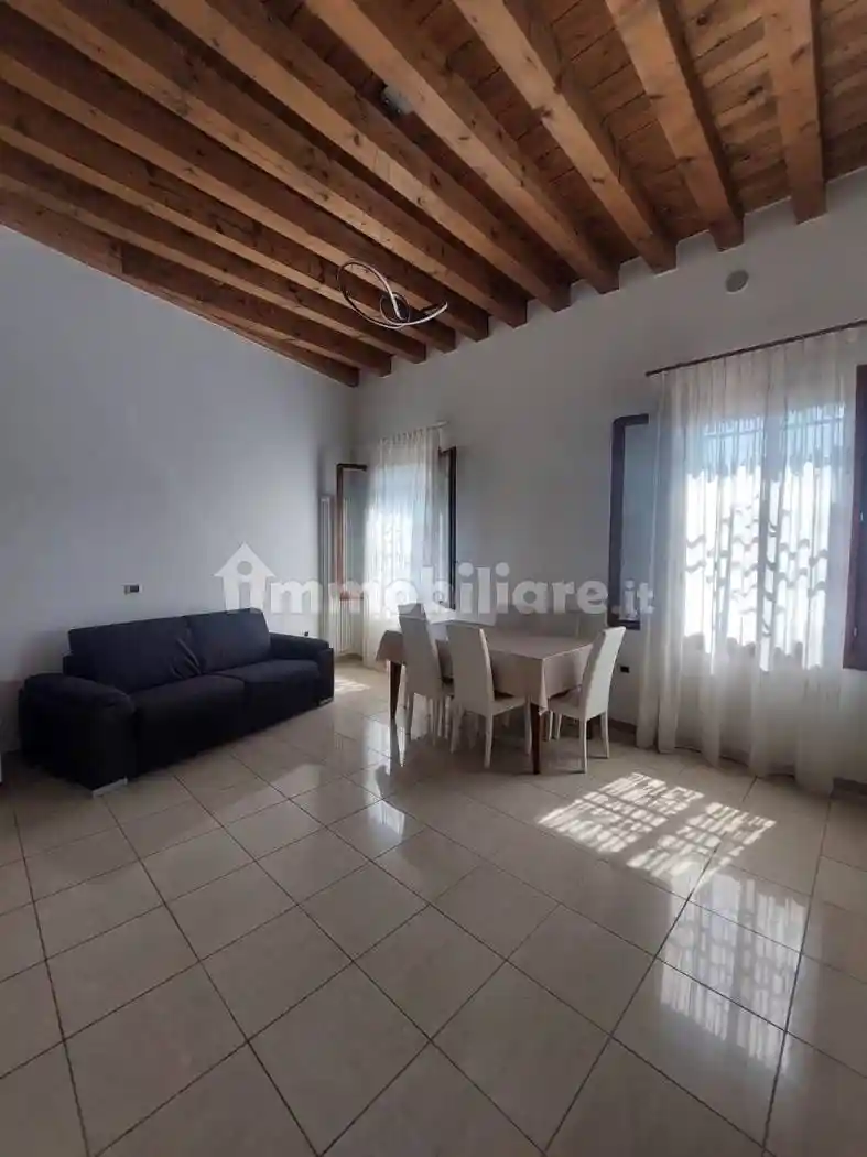 Appartamento in affitto a Monselice