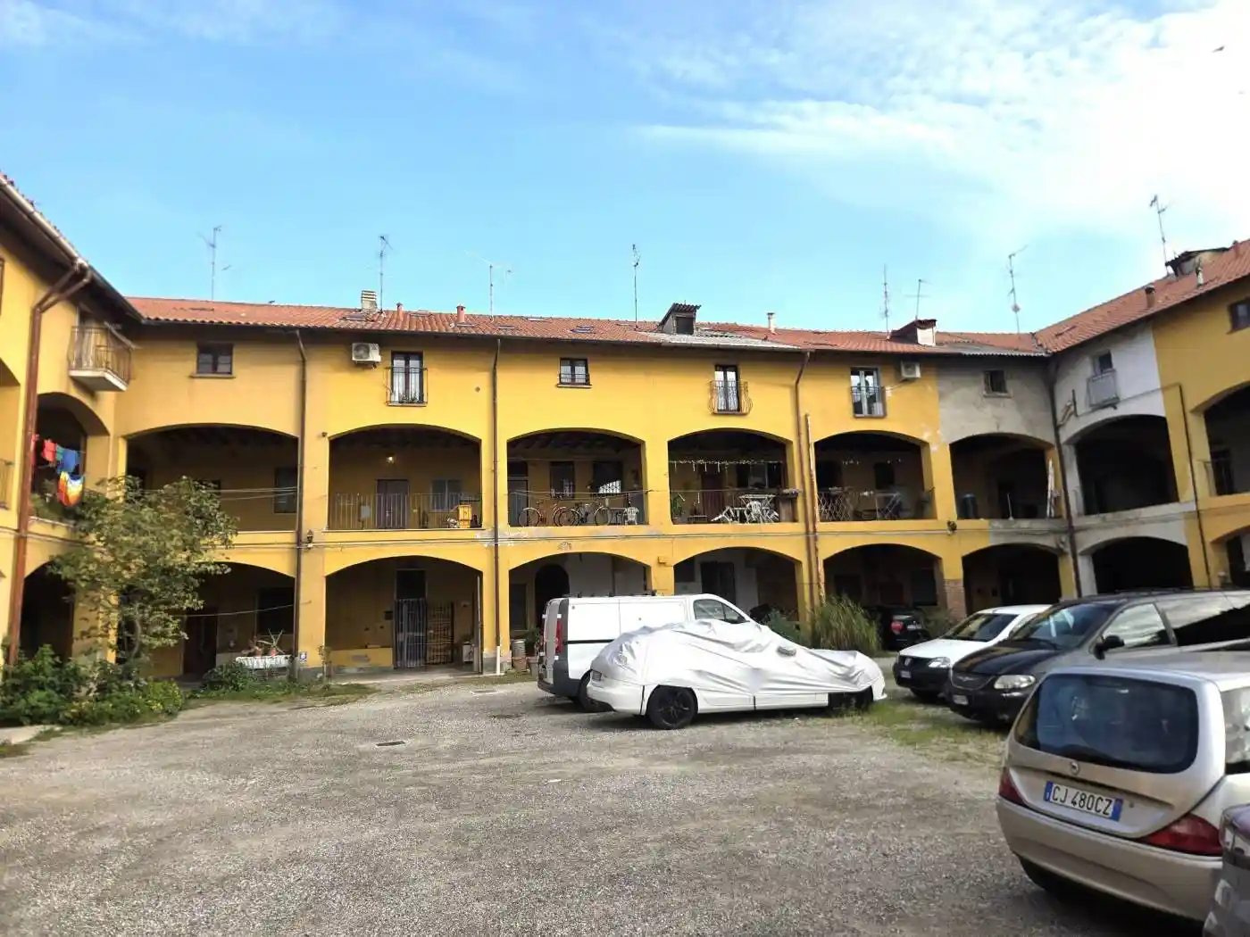 Appartamento in vendita a Pessano con Bornago