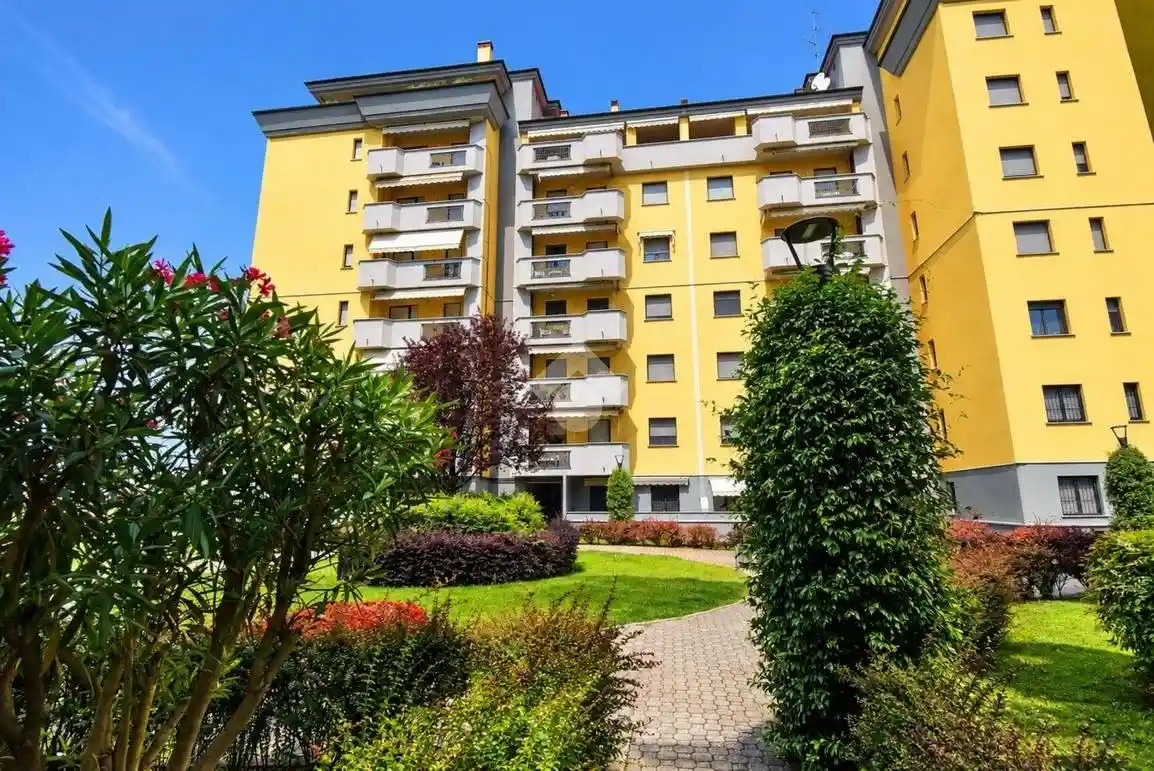 Appartamento in vendita a Rozzano
