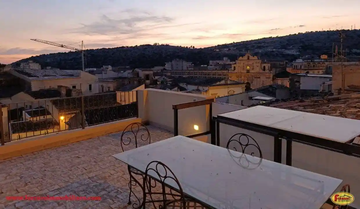 Casa indipendente in vendita a Scicli
