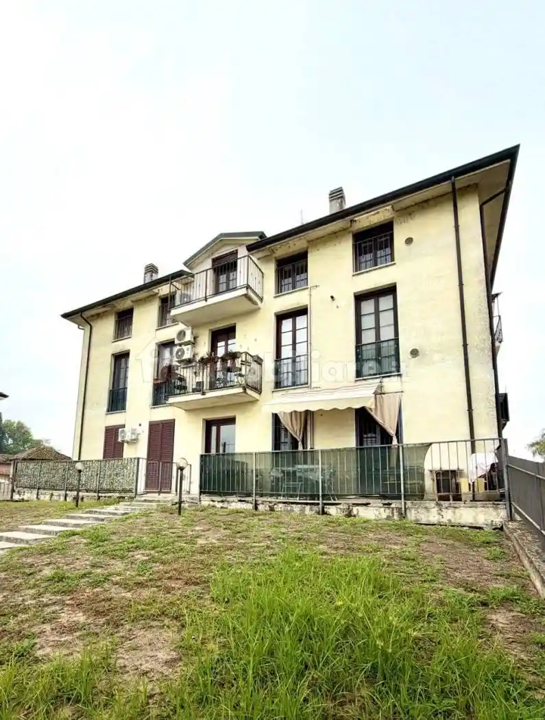 Appartamento in vendita a Gambolò