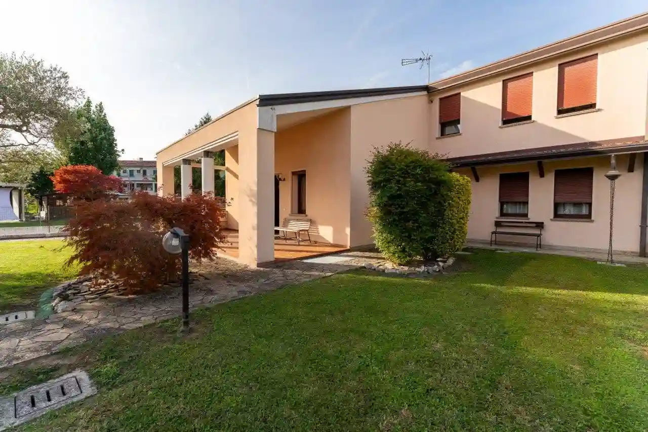 Villa - foto 3