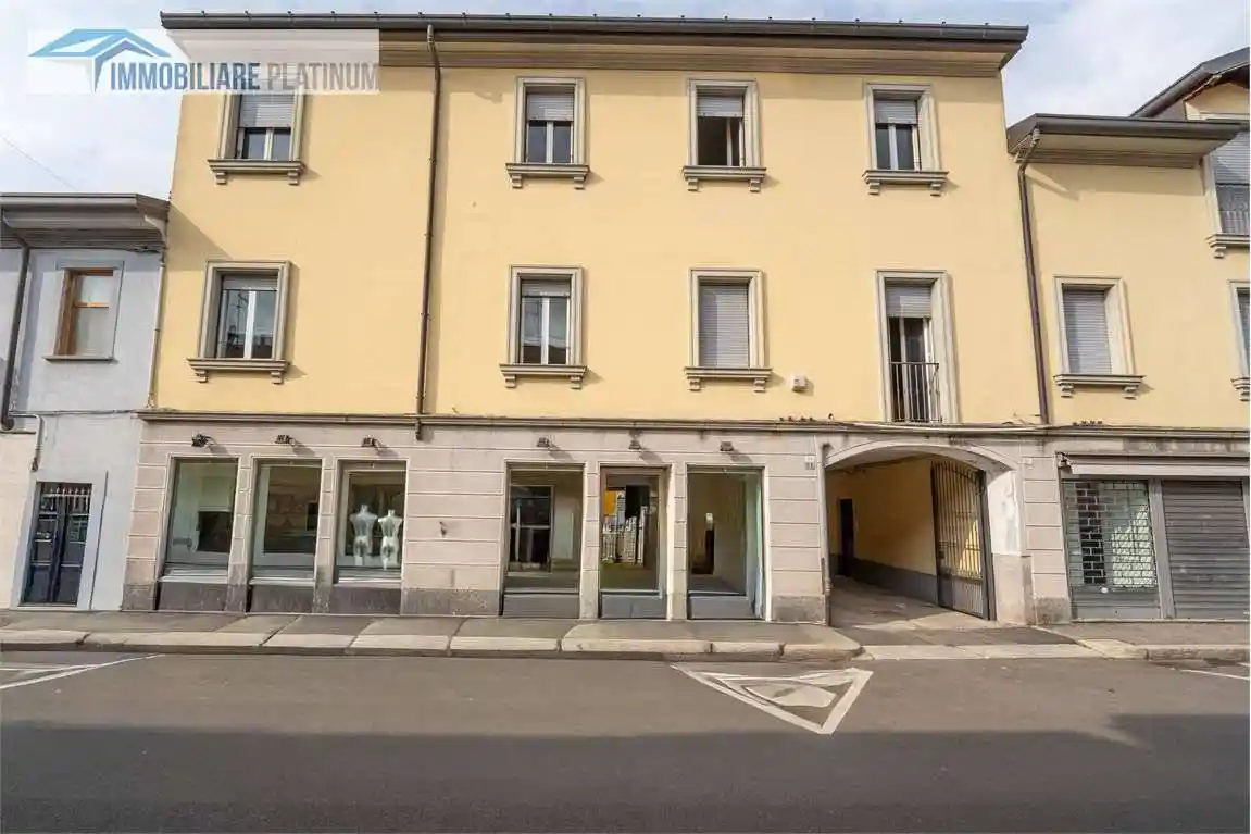 Appartamento in vendita a Macherio