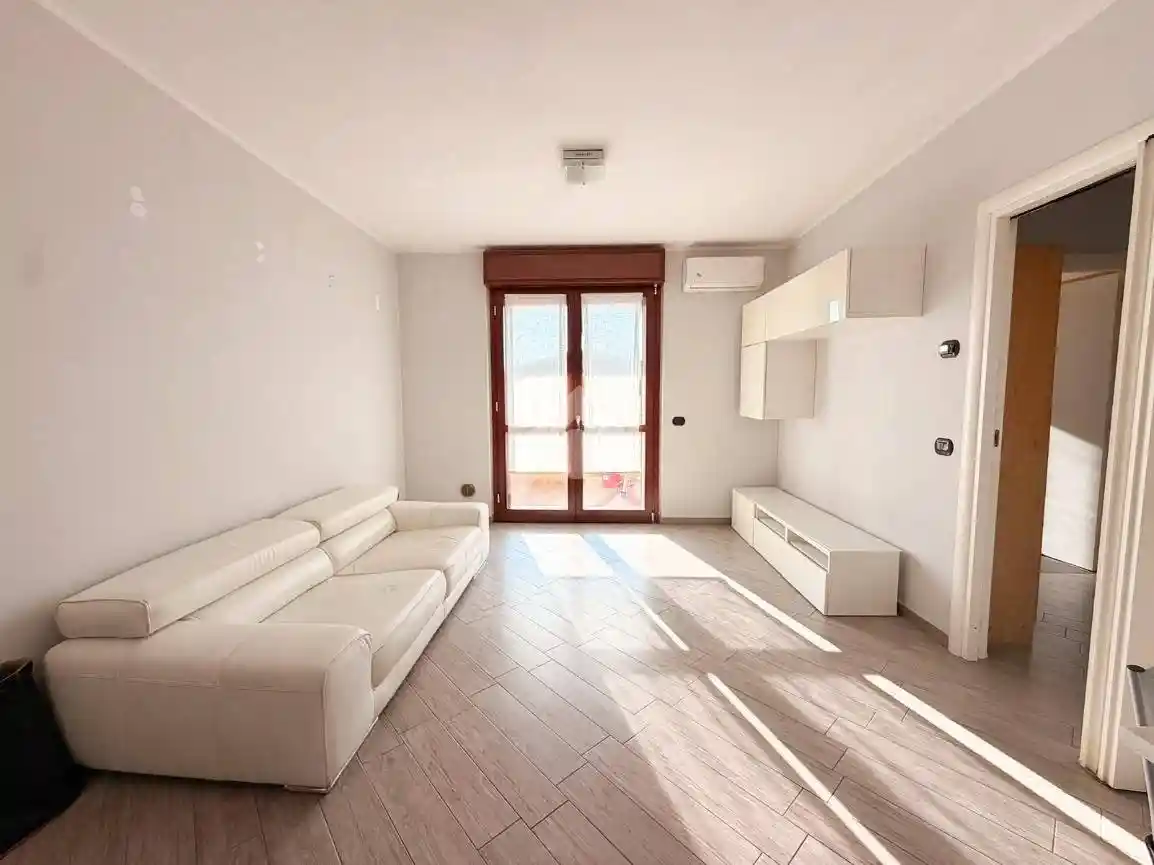 Appartamento in vendita a Trecate