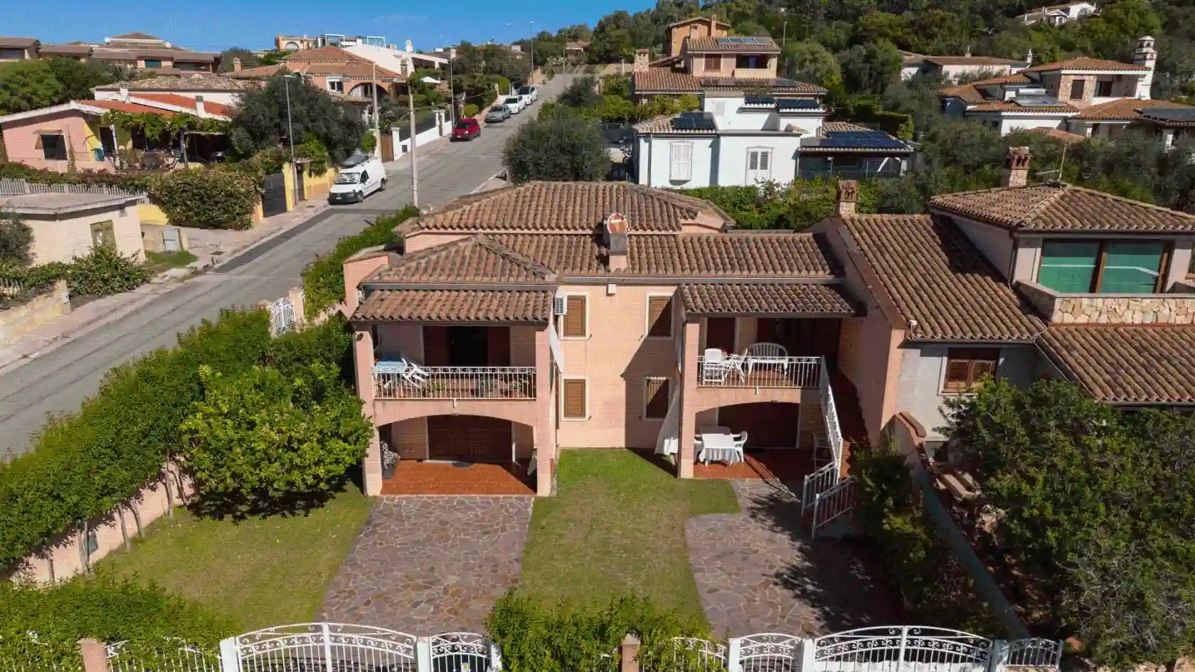 Villa - foto 2