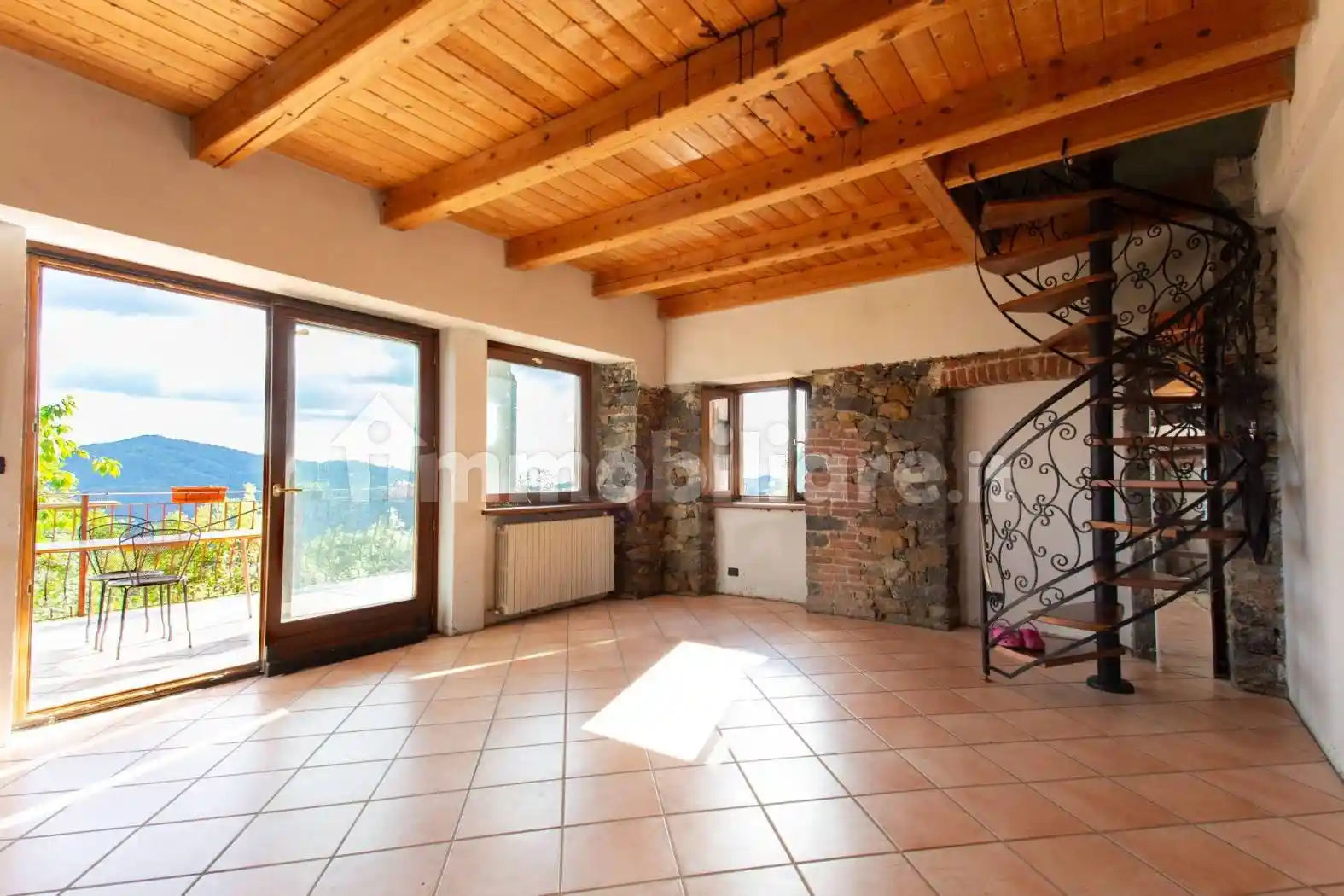 Appartamento in vendita a Valdilana