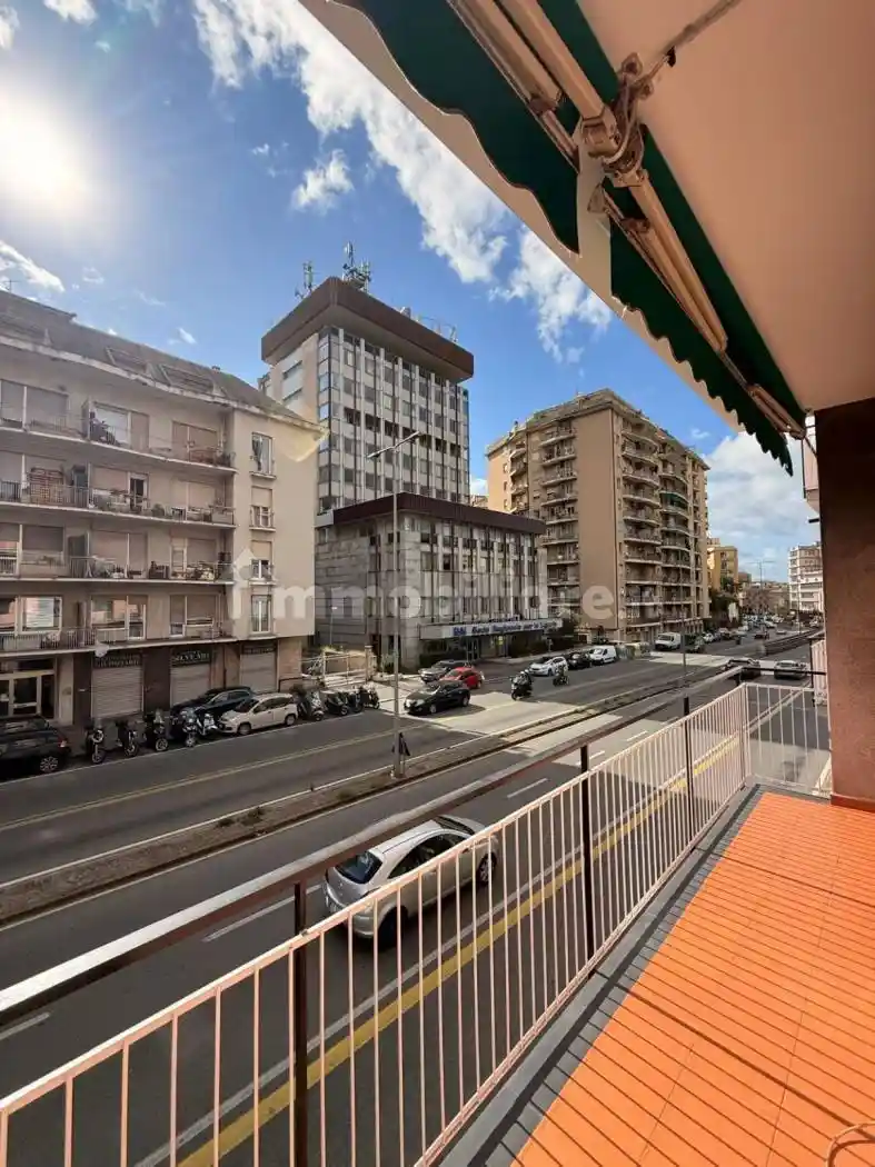 Appartamento in affitto a Genova