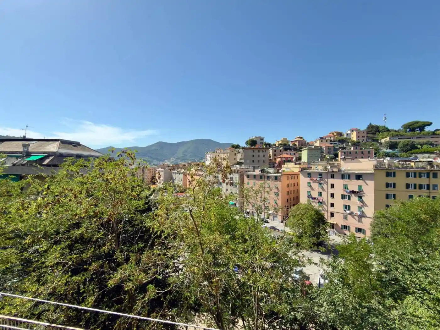 Appartamento in vendita a Genova