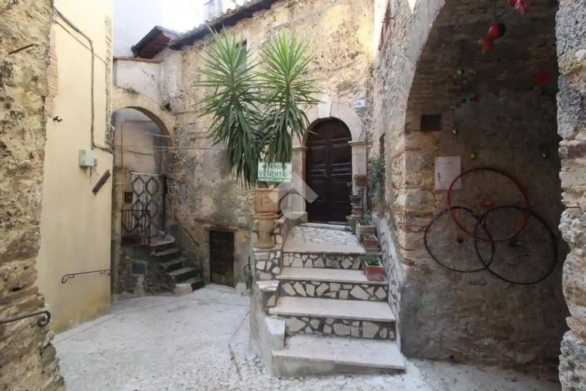 Appartamento in vendita a Torricella in Sabina