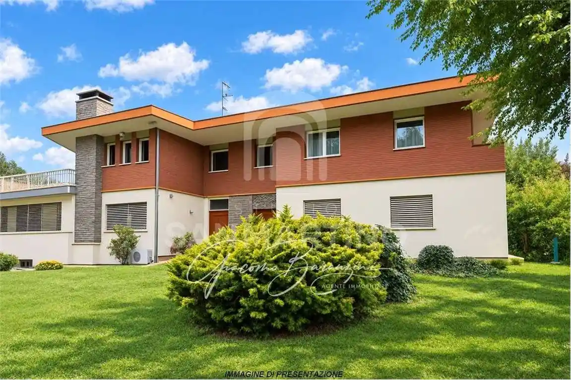 Appartamento in vendita a Varese