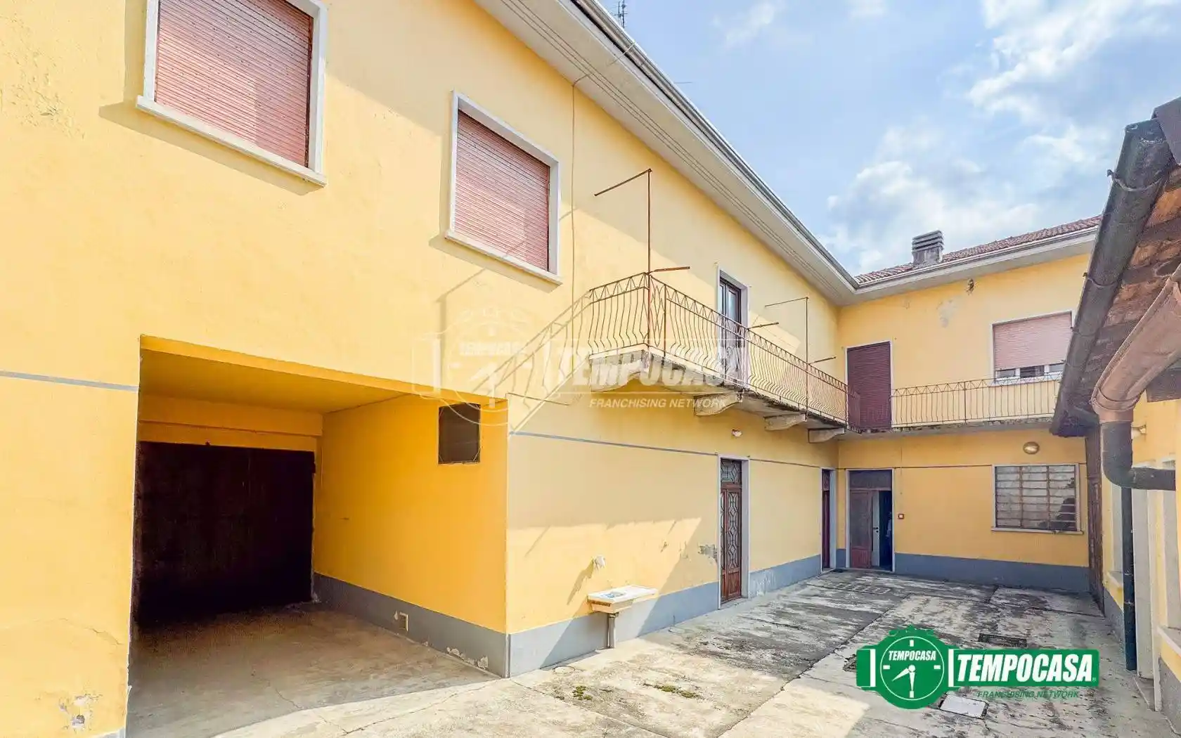 Casa indipendente in vendita a Lonate Pozzolo