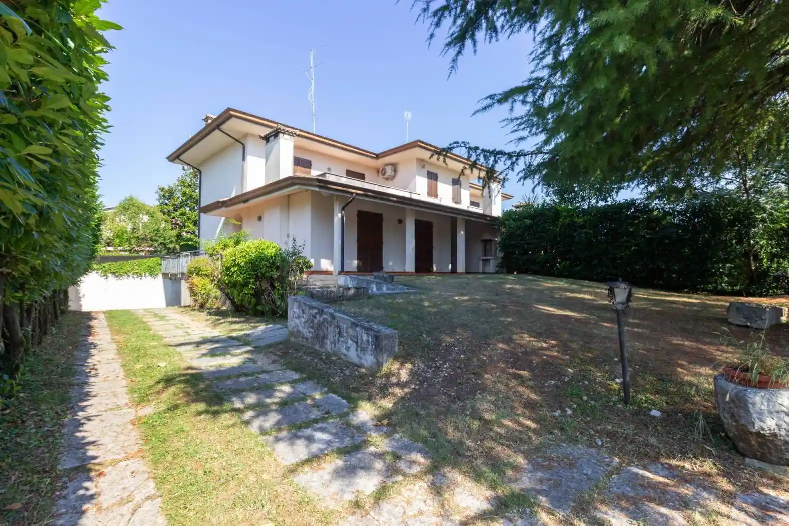 Villa in vendita a Roveredo in Piano