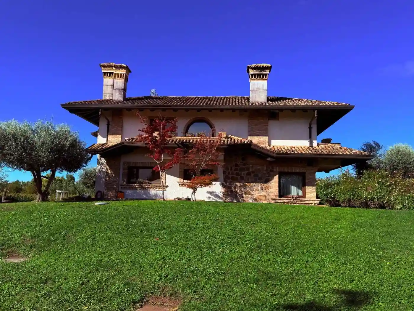 Villa - foto 2