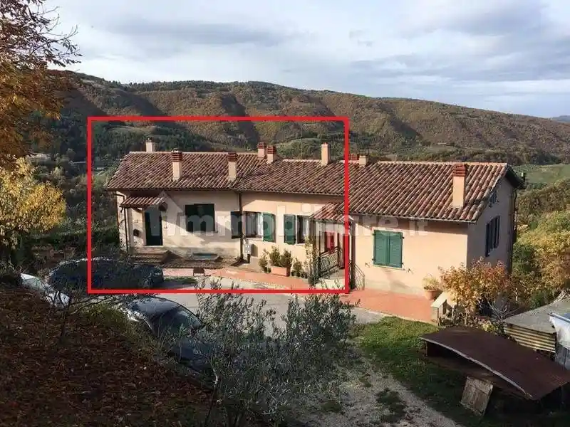 Casa indipendente in vendita a Nocera Umbra