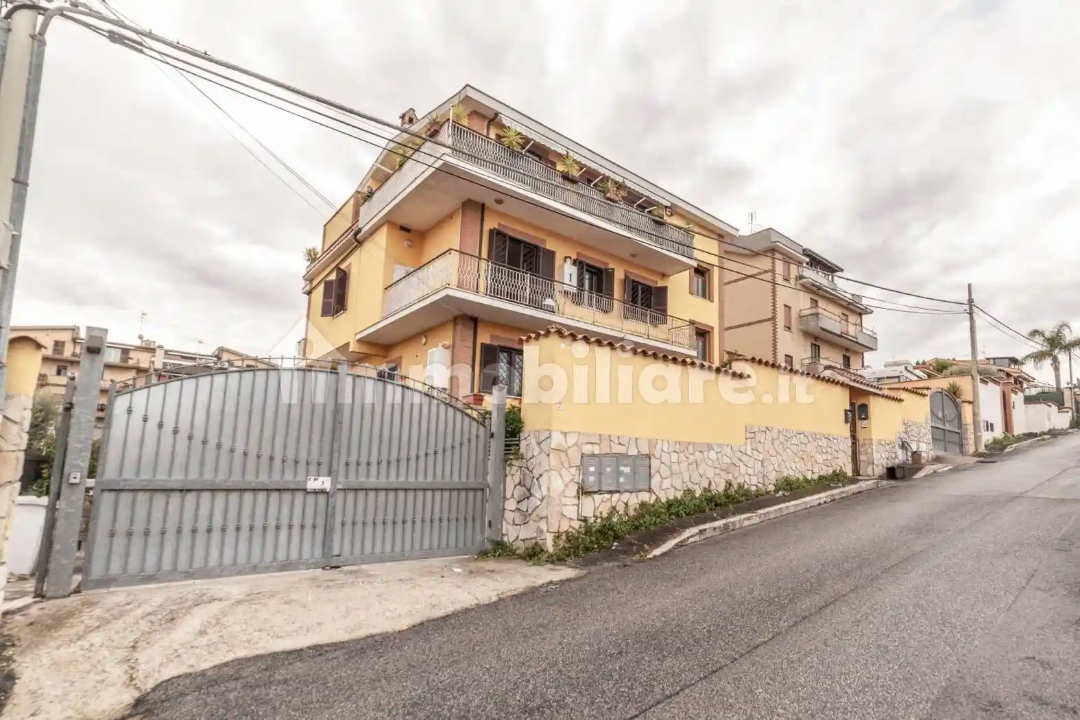 Appartamento in vendita a Guidonia Montecelio