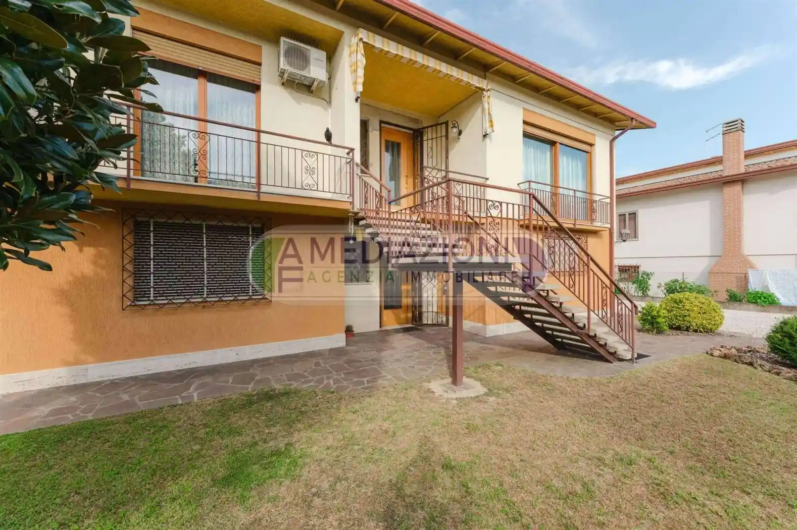 Casa indipendente in vendita a Mira