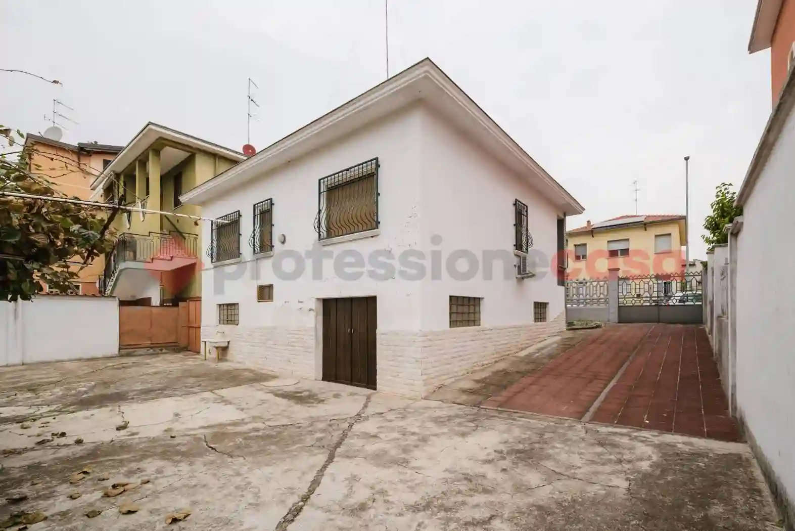 Villa - foto 2