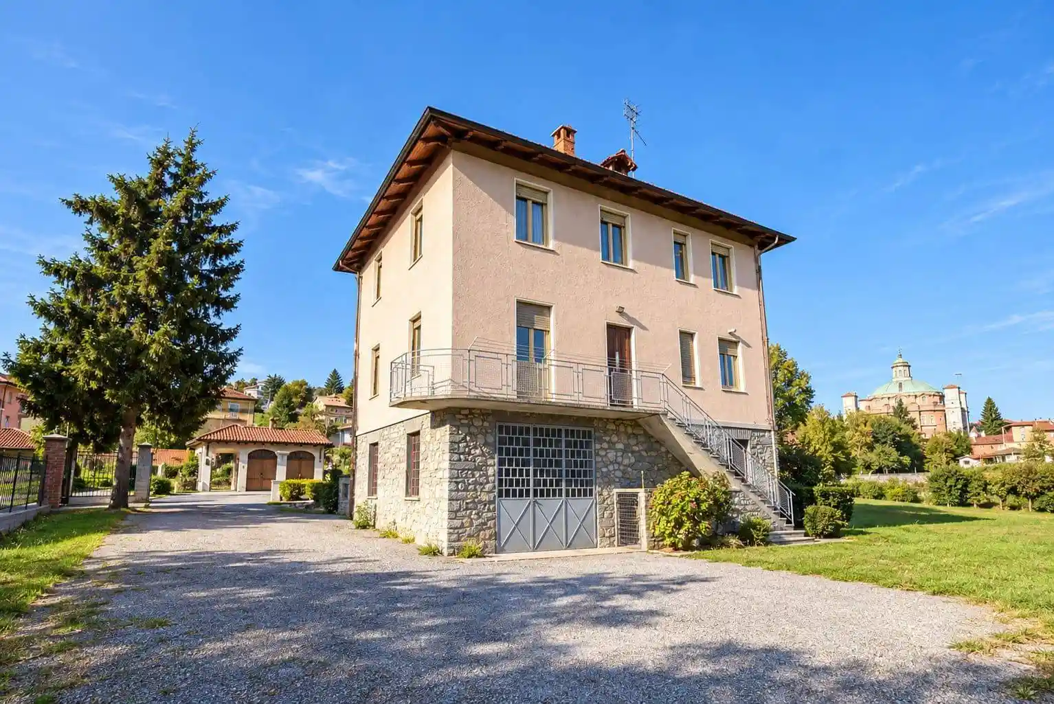 Villa in vendita a Vicoforte