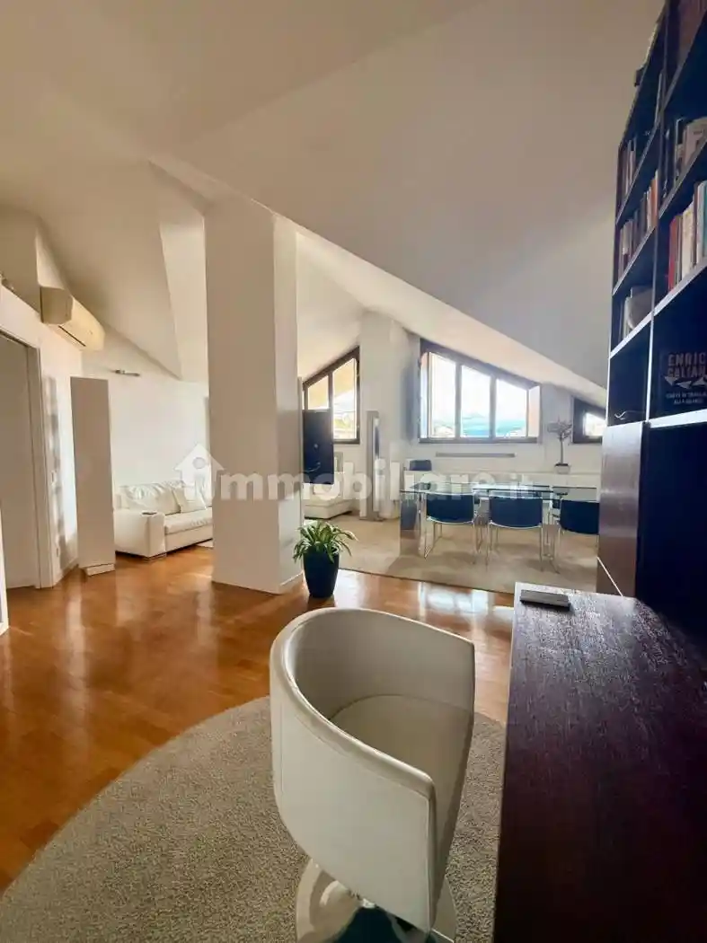 Appartamento in vendita a Bovisio-Masciago
