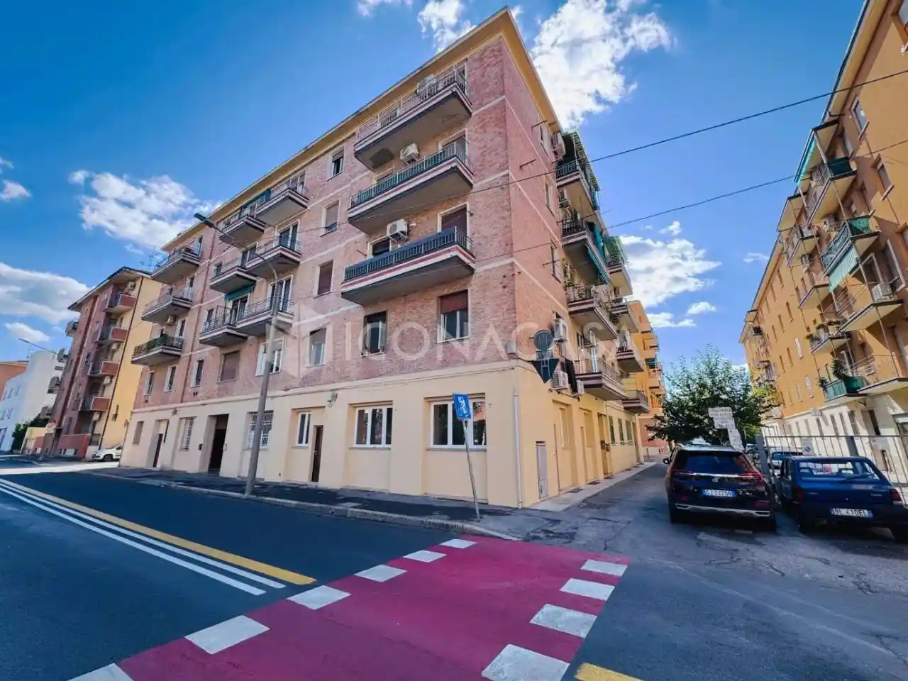 Appartamento in vendita a Bologna