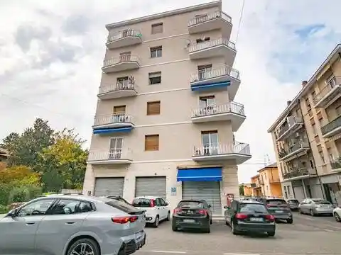 Appartamento in vendita a Broni