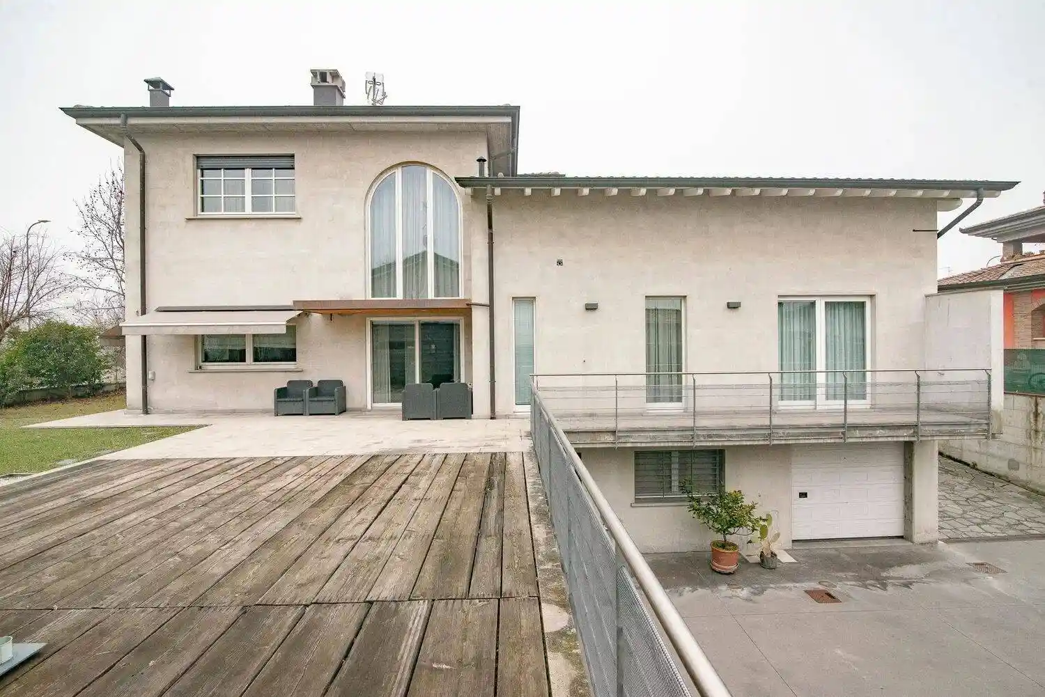 Villa in vendita a Castel San Giovanni