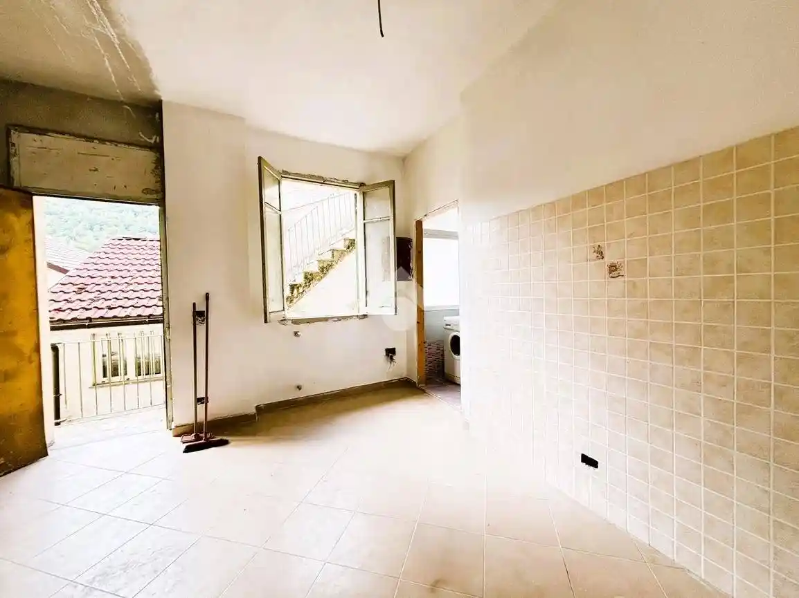 Appartamento in vendita a Cabella Ligure