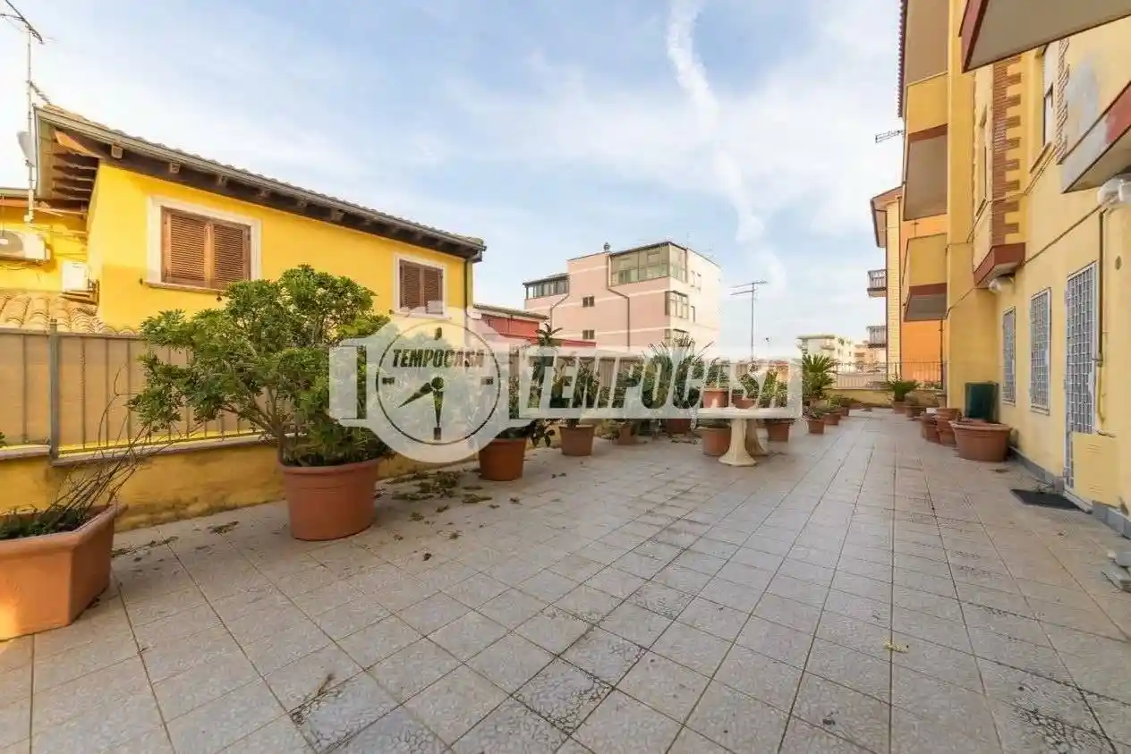 Appartamento in vendita a Pomezia