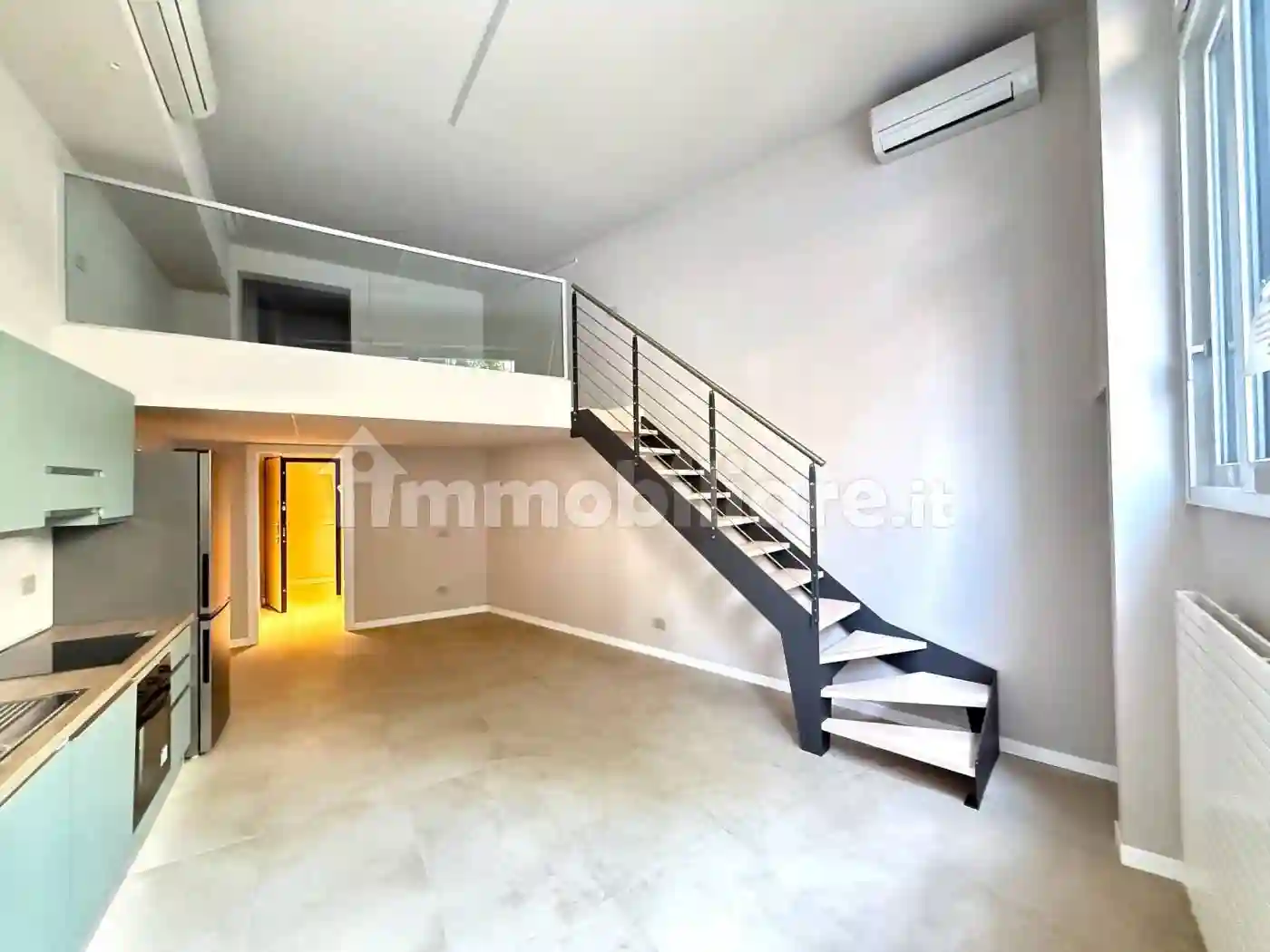 Loft - foto 2