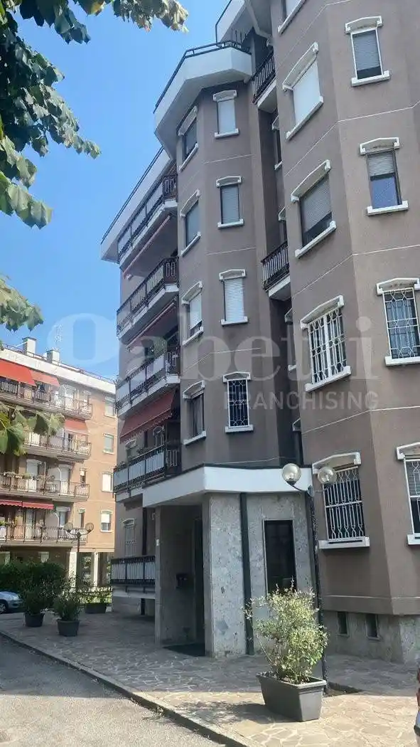 Appartamento in affitto a Rozzano