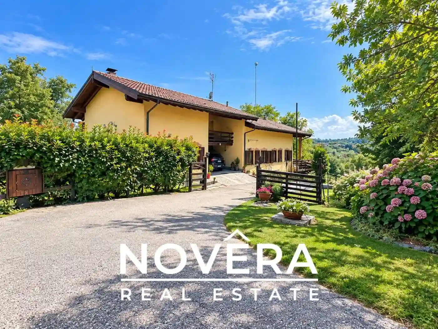 Villa - foto 2