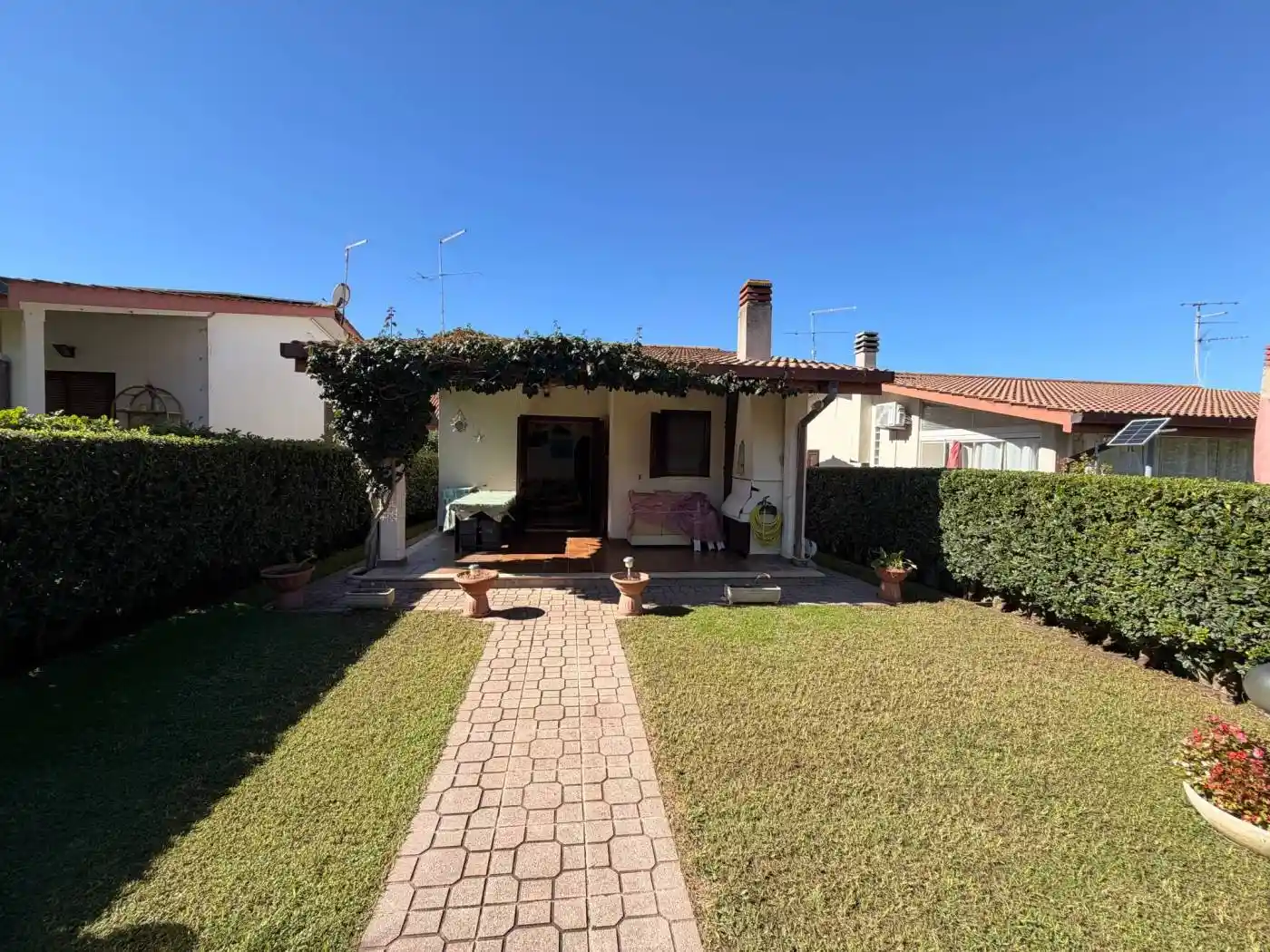 Casa indipendente in vendita a Ardea