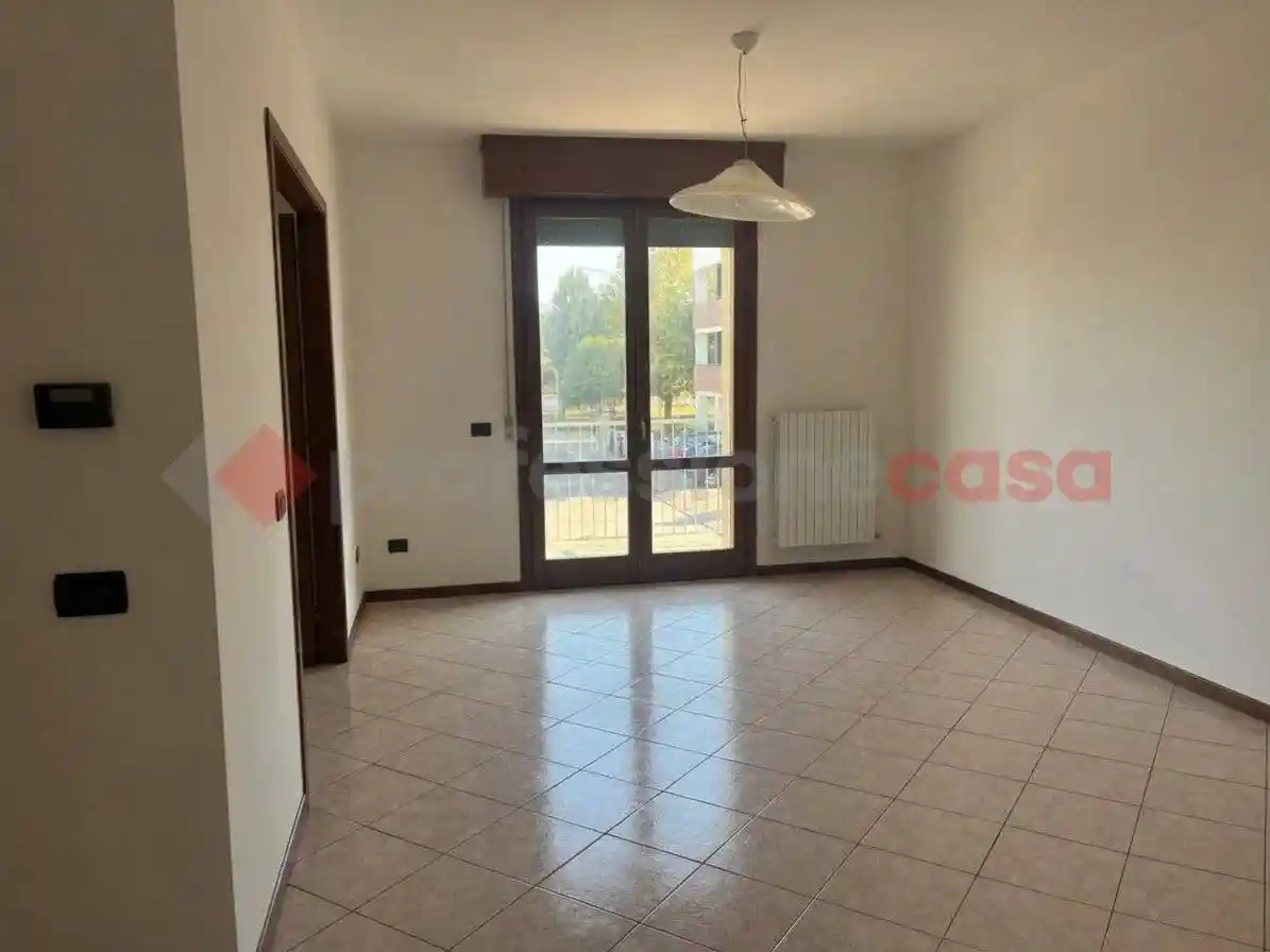 Appartamento in affitto a Novi di Modena
