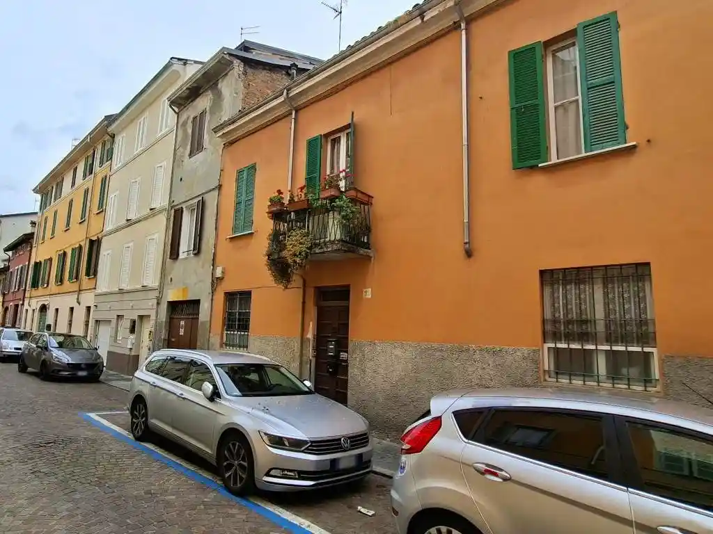 Appartamento in vendita a Parma