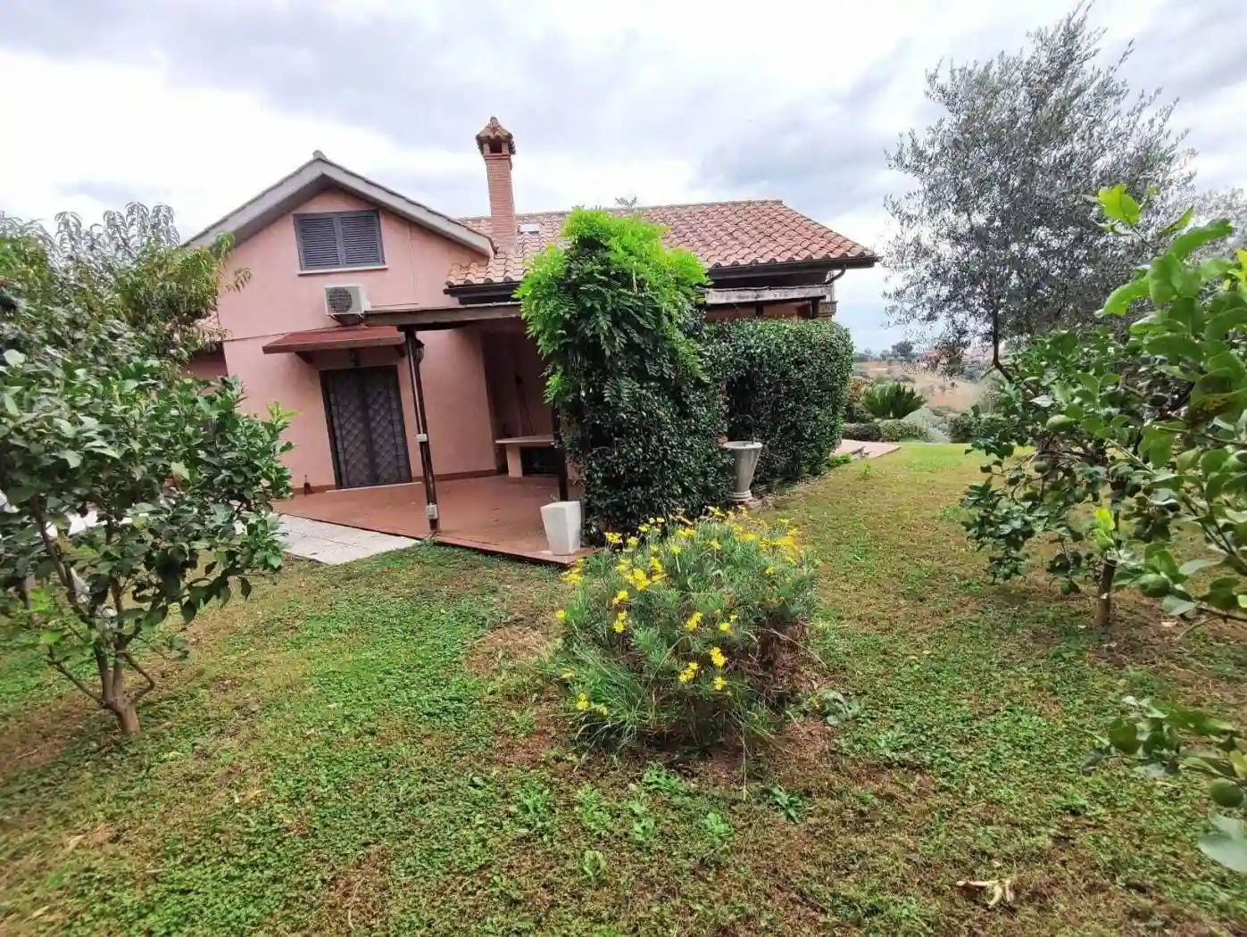 Villa - foto 2